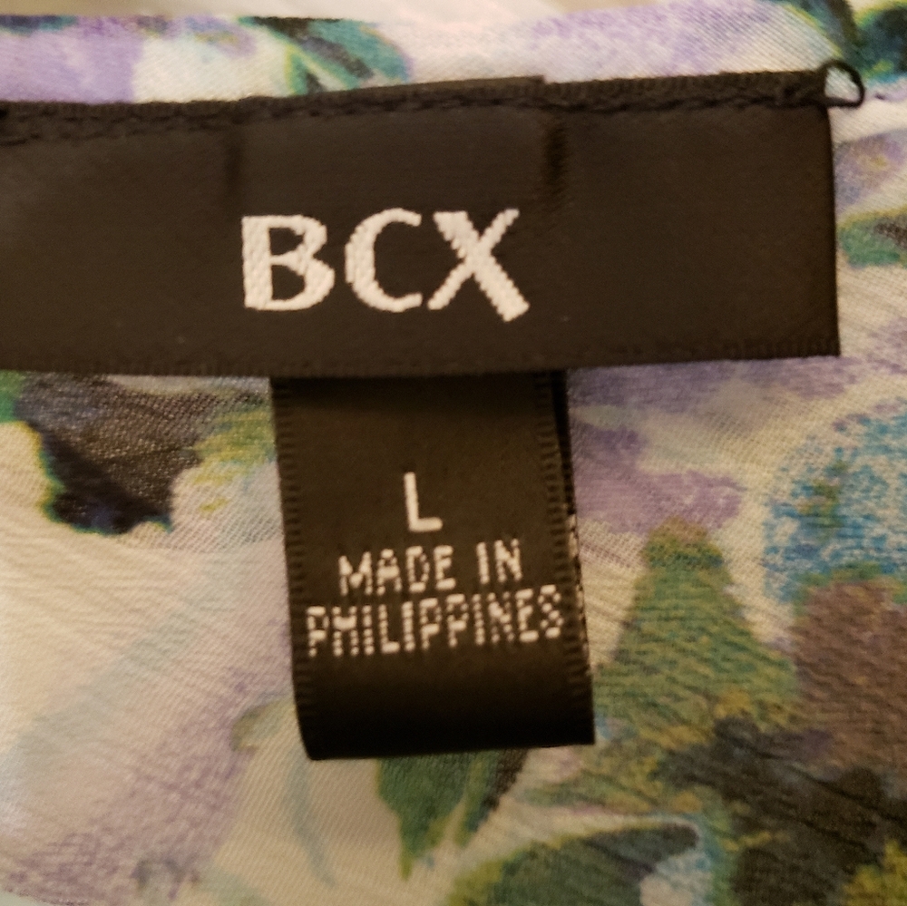 BCX Ruffled Flowing Top - Picture 3 of 7